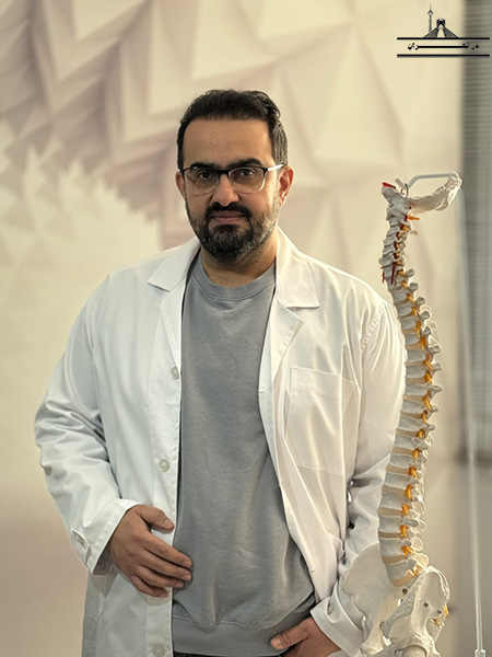 دکتر احمدرضا میربلوک جراح ستون فقرات